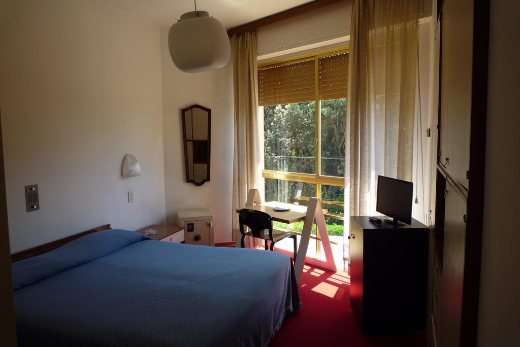 Hotel Brasilia Marina di Pietrasanta Buitenkant foto